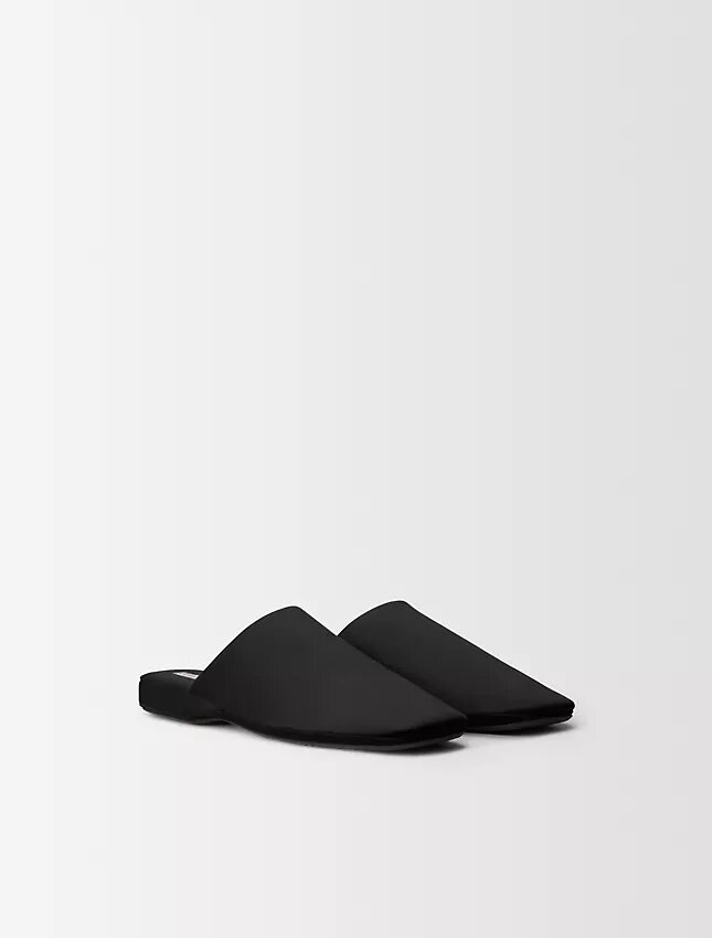 Zapatillas de satén de seda Hugh Zapatillas de satén de seda Hugh